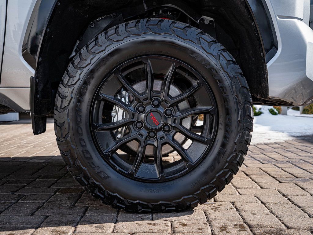 Used 2025 Toyota Tundra Platinum image 13