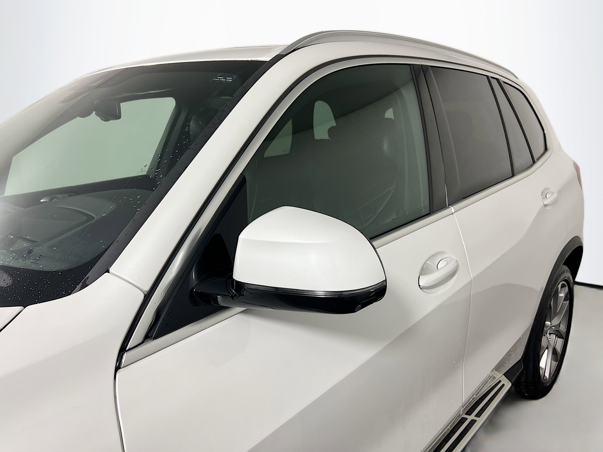 Used 2023 BMW X5 xDrive40i w/ Premium Package AWD/4WD image 12