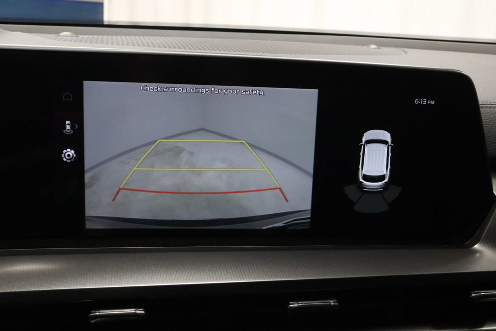 Used 2025 Kia Telluride S image 3