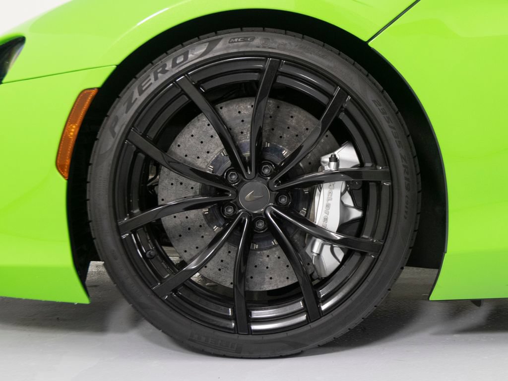 Used 2025 McLaren Artura Spider RWD image 11