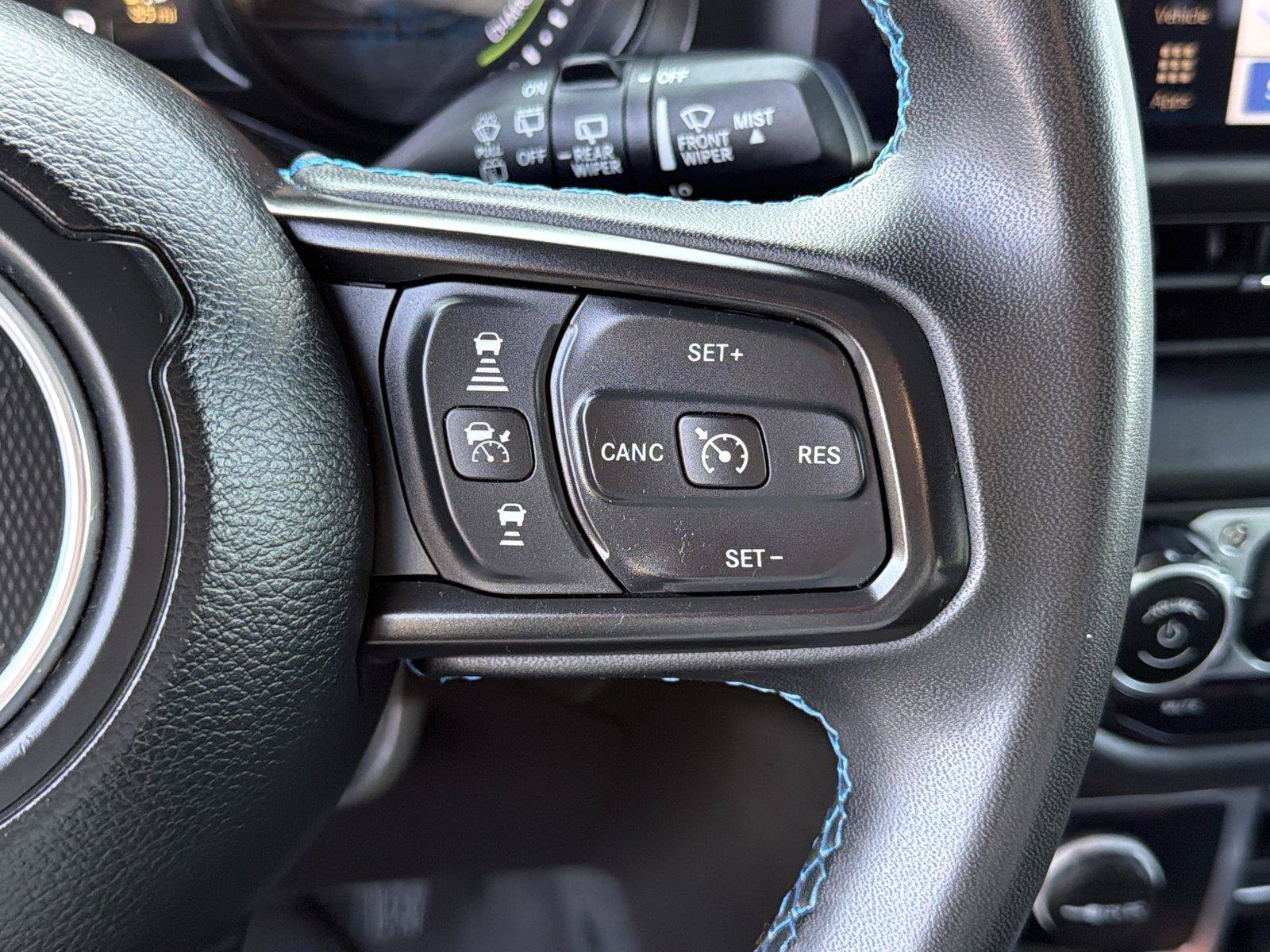 Used 2024 Jeep Wrangler Unlimited Rubicon 4xe AWD/4WD image 25