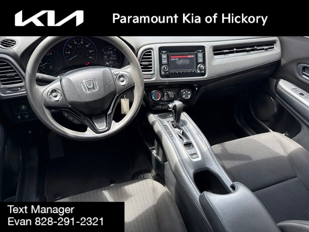 Used 2017 Honda HR-V LX image 15