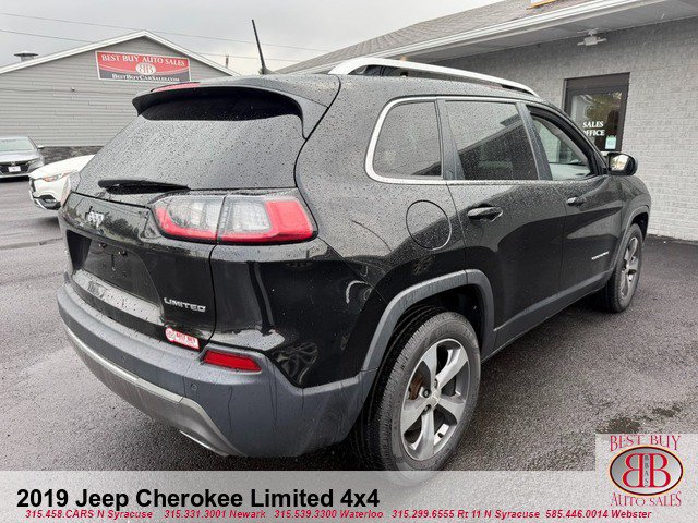 Used 2019 Jeep Cherokee Limited AWD/4WD image 3