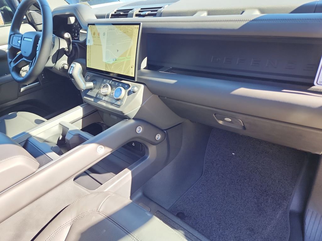New 2026 Land Rover Defender 130 S image 27
