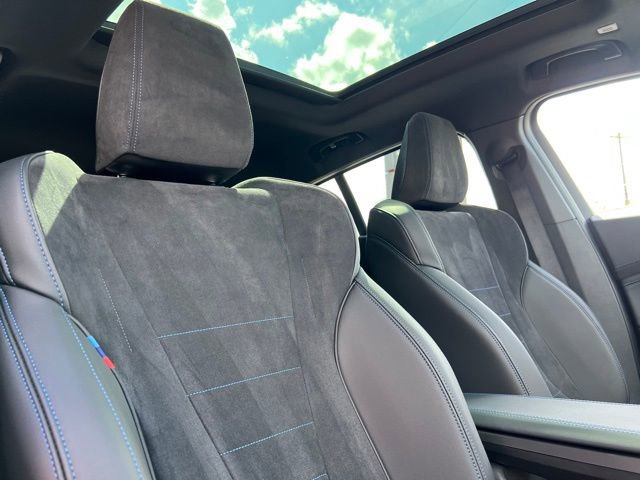 Used 2025 BMW X2 M35i image 17