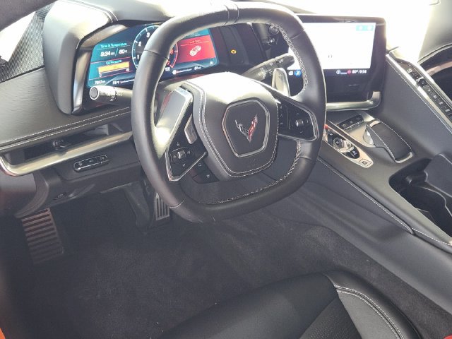 Used 2023 Chevrolet Corvette Stingray Premium Conv w/ Z51 Performance Package RWD image 27