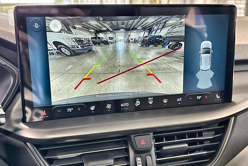 New 2025 Ford Escape SE FWD image 26