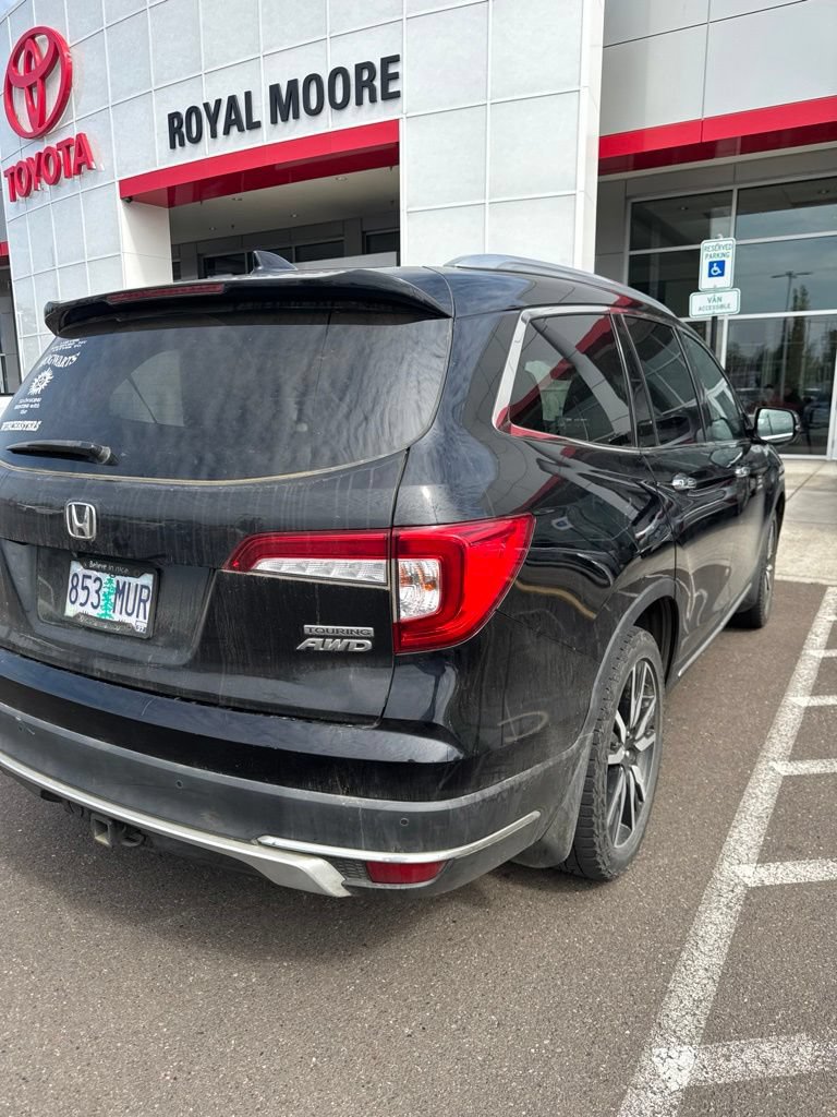 Used 2021 Honda Pilot Touring image 3