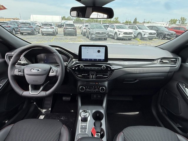 New 2025 Ford Escape ST-Line w/ Cold Weather Package image 15