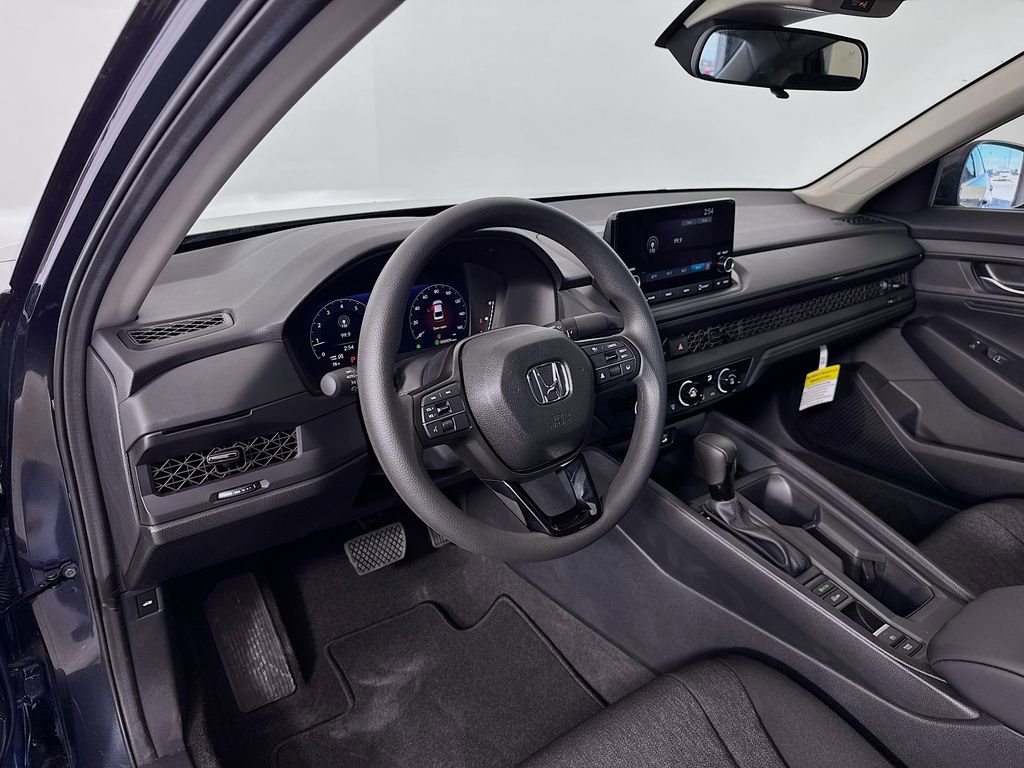 New 2025 Honda Accord LX image 9