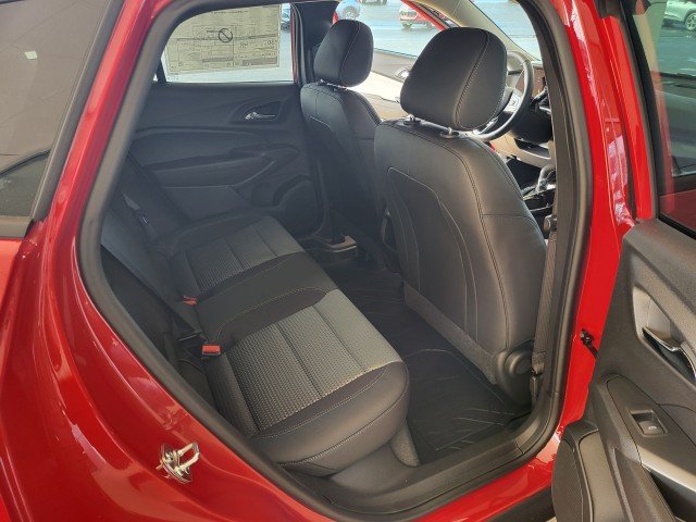 New 2026 Chevrolet Trax LT w/ Driver Confidence Package FWD image 22