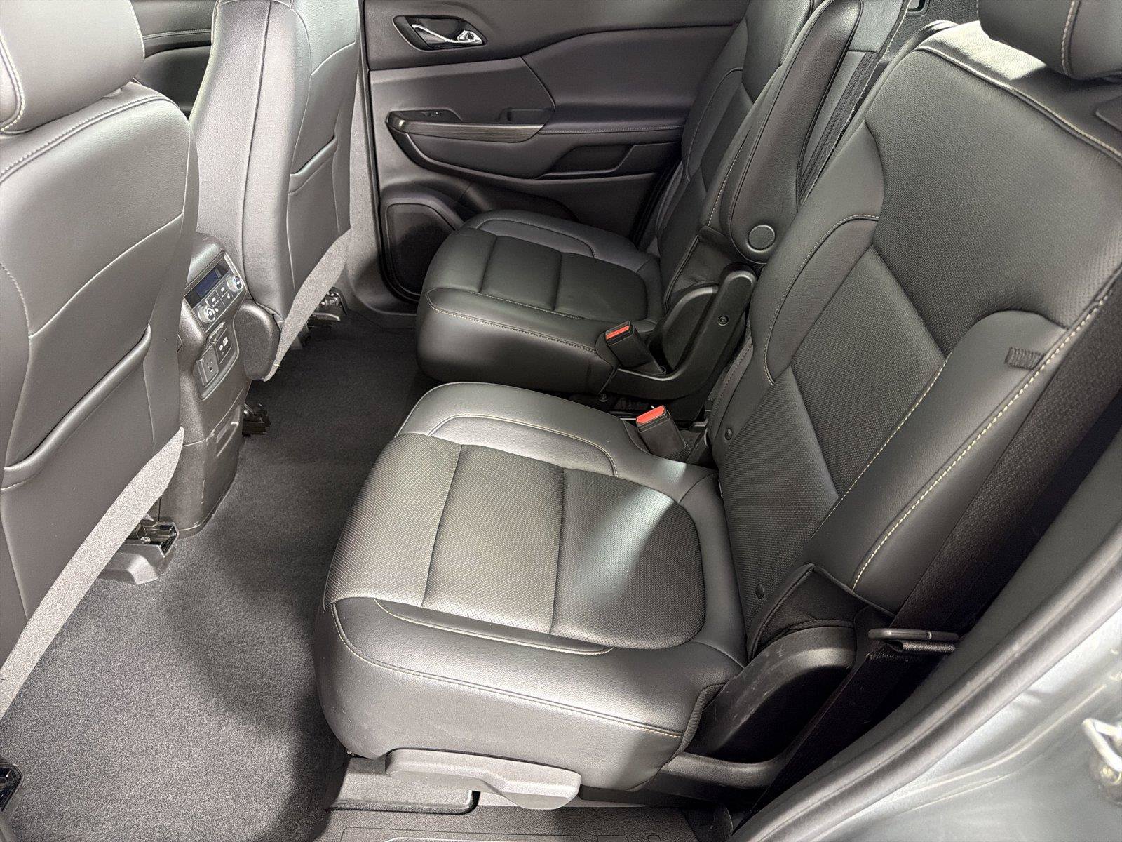 Certified 2023 GMC Acadia SLT w/ Elevation Edition FWD image 20