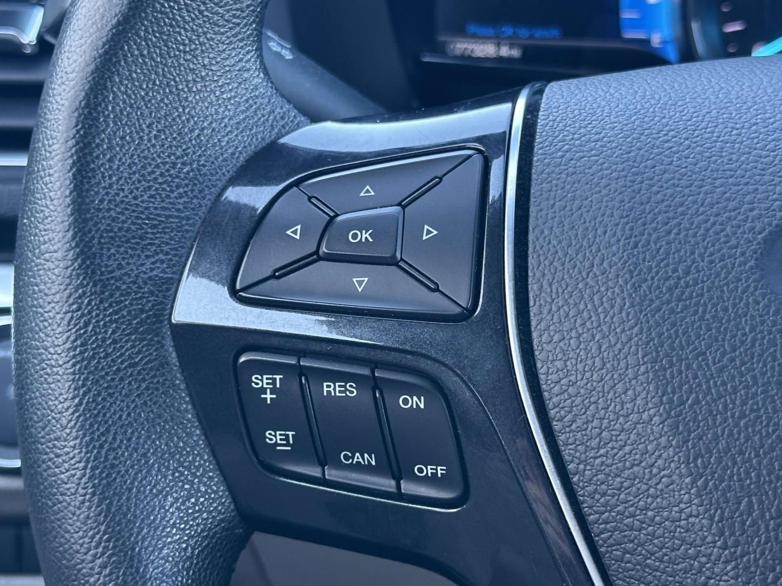 Used 2019 Ford Explorer Limited AWD/4WD image 24