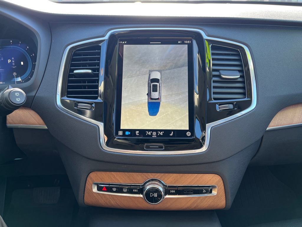 Used 2024 Volvo XC90 B5 Plus image 26