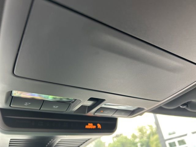 Used 2024 MAZDA CX-90 Plug-In Hybrid w/ Premium Plus image 23