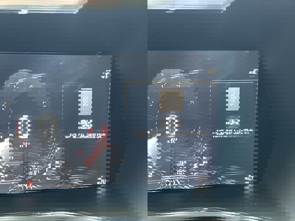 New 2026 GMC Canyon Denali image 12