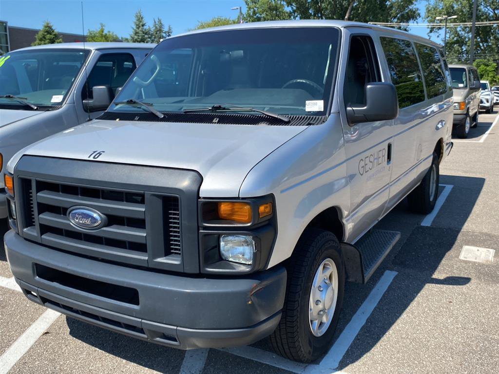 Used 2013 Ford E-350 and Econoline 350 XL w/ PWR Windows & Locks Group RWD image 7