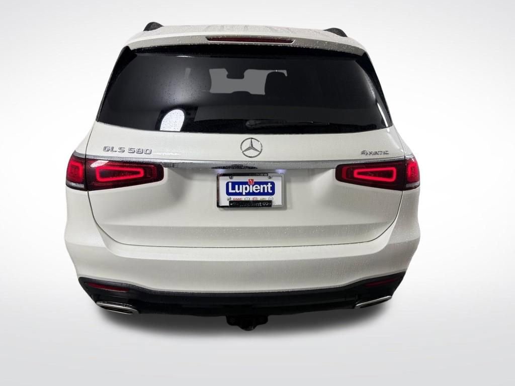 Used 2022 Mercedes-Benz GLS 580 4MATIC image 5