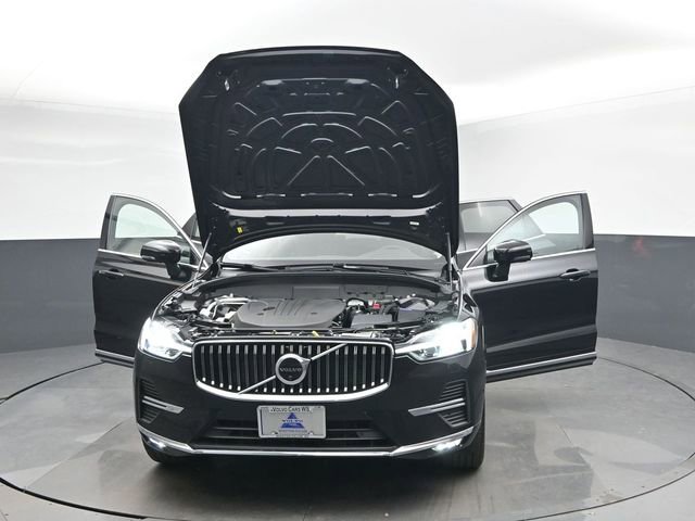 Used 2023 Volvo XC60 B5 Plus w/ Climate Package image 52