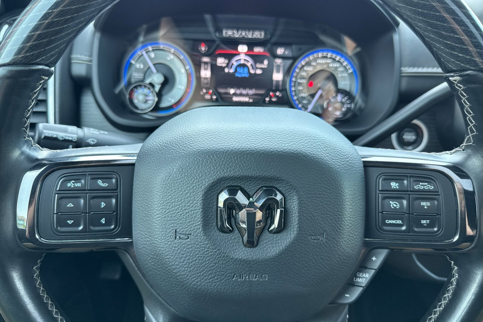 Used 2022 RAM 3500 Limited image 35