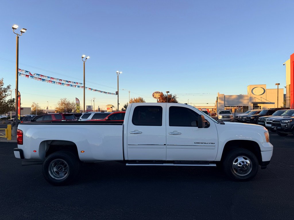 Used 2013 GMC Sierra 3500 Denali image 44