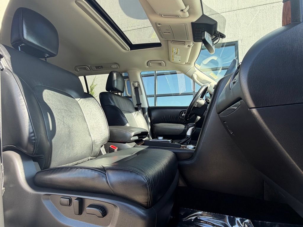 Used 2024 Nissan Armada SL AWD/4WD image 16
