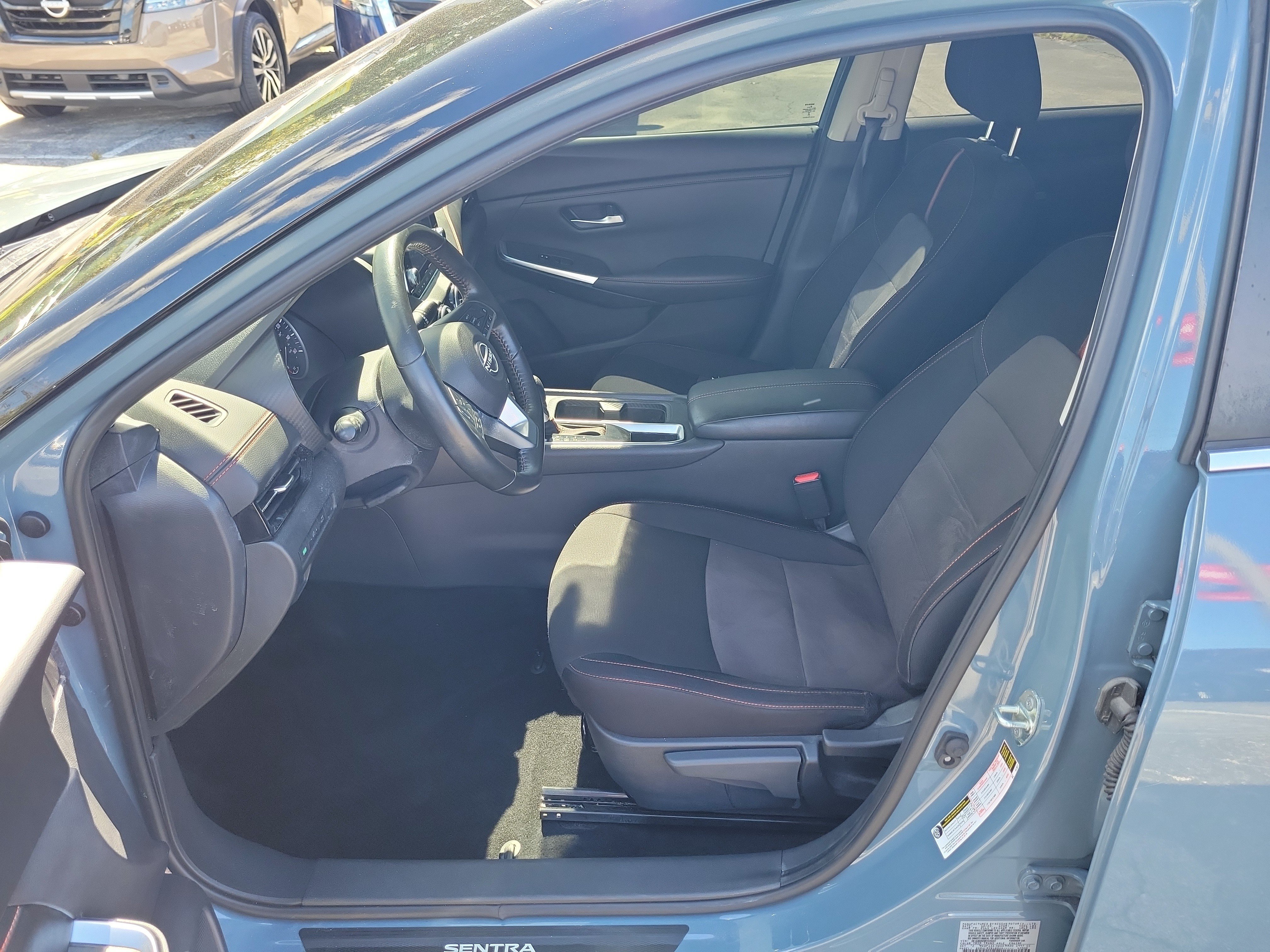 Certified 2024 Nissan Sentra SR FWD image 12