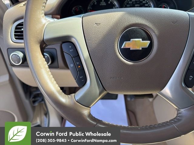 Used 2012 Chevrolet Tahoe LT w/ Luxury Package AWD/4WD image 16