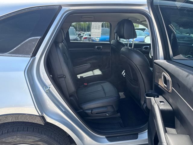 Certified 2021 Kia Sorento EX FWD image 11