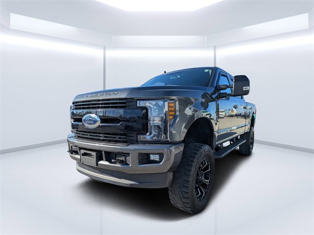 Used 2019 Ford F350 Lariat image 7