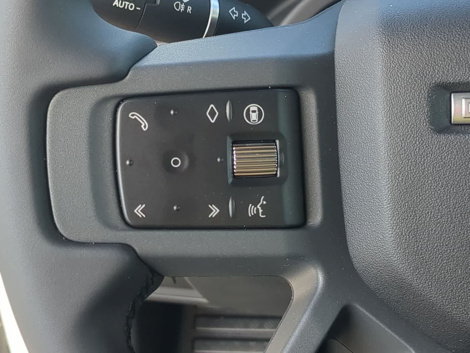 New 2026 Land Rover Defender 110 S AWD/4WD image 22