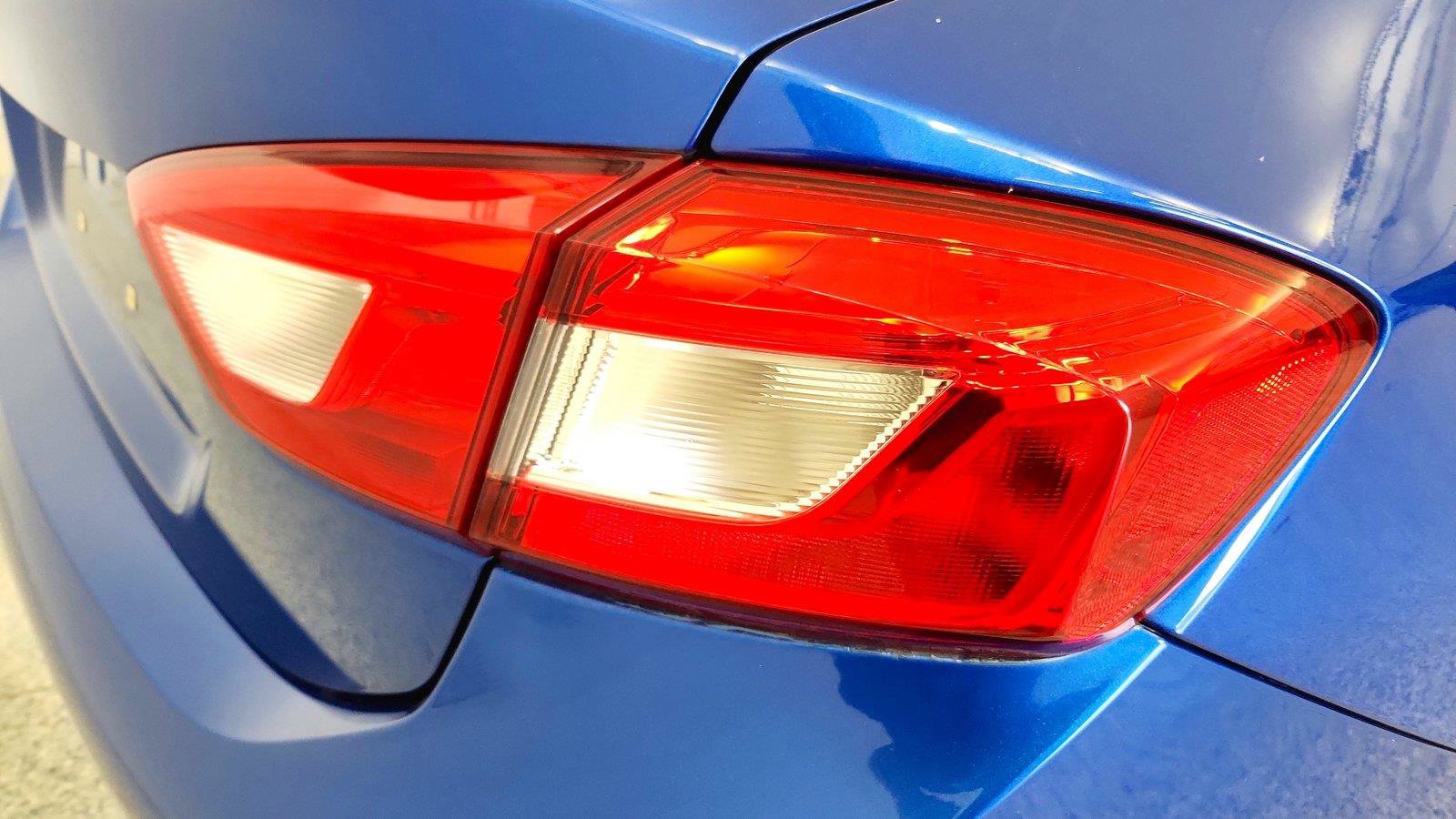 Used 2018 Chevrolet Cruze LT w/ Convenience Package FWD image 32