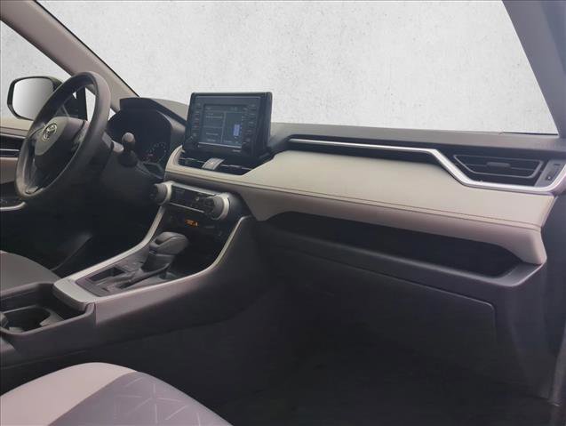 Used 2021 Toyota RAV4 XLE image 26