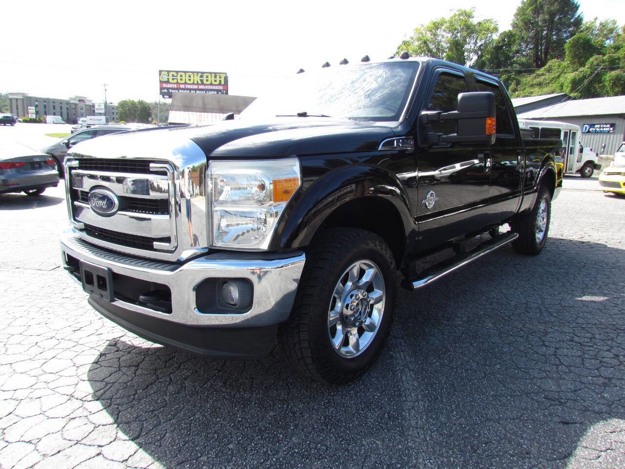 Used 2016 Ford F250 Lariat w/ Lariat Interior Package image 3