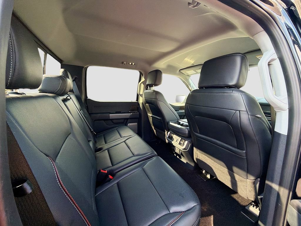 Used 2022 Ford F150 Lariat w/ Equipment Group 502A High image 28