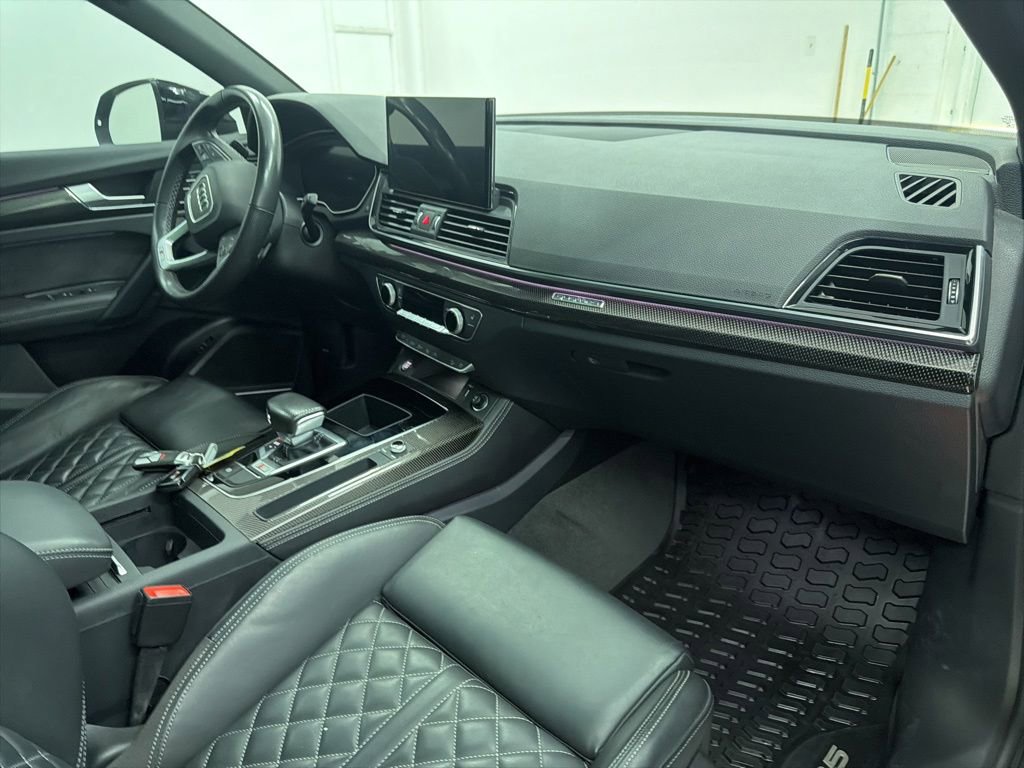 Used 2023 Audi SQ5 Prestige w/ Prestige Package AWD/4WD image 29