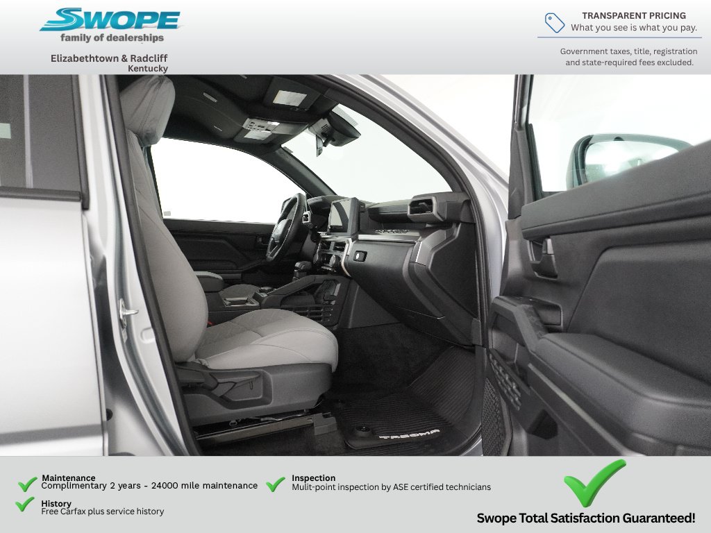 Used 2025 Toyota Tacoma SR5 AWD/4WD image 10