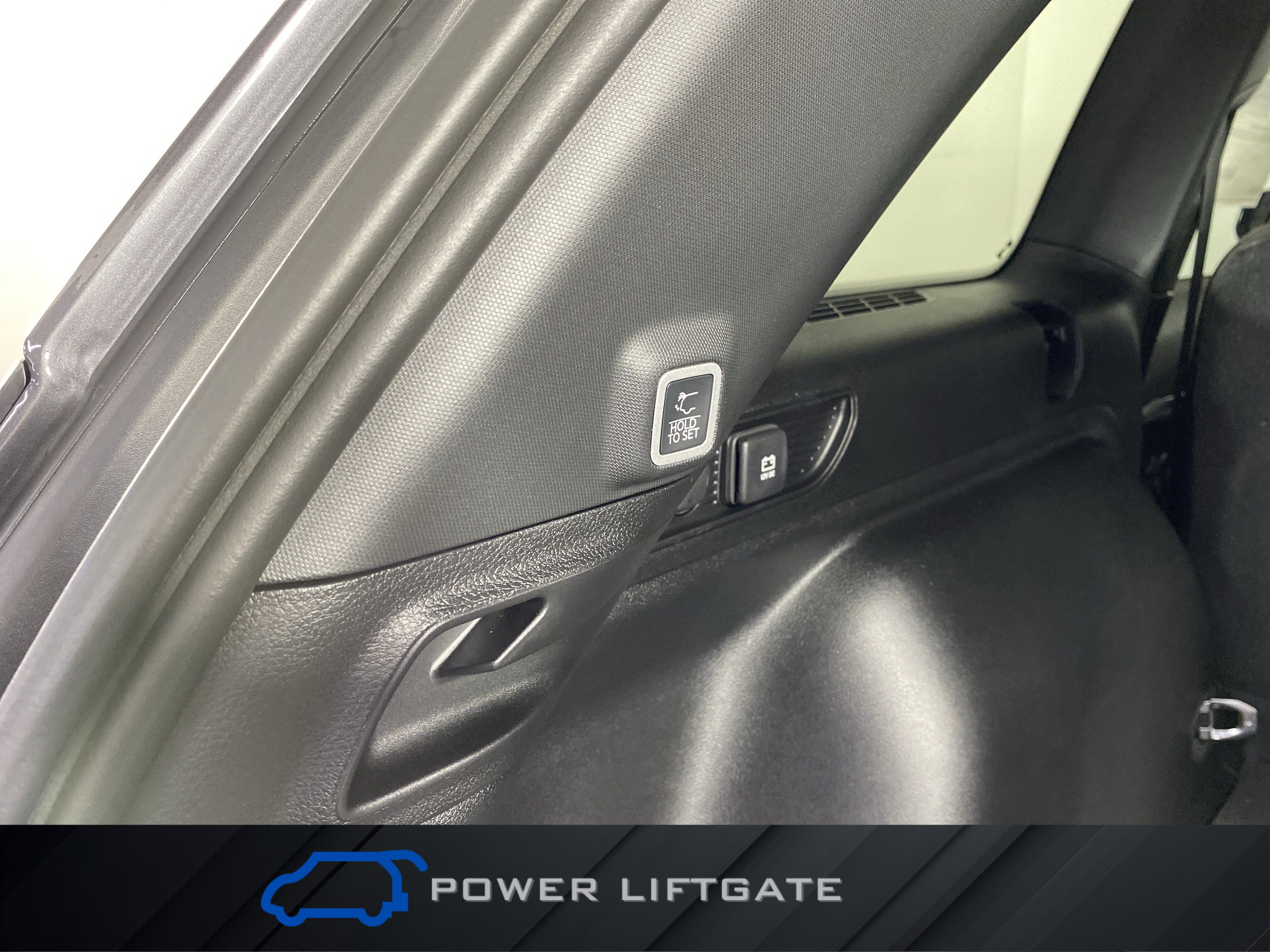 New 2025 Jeep Grand Cherokee Limited w/ Black Appearance Package image 33