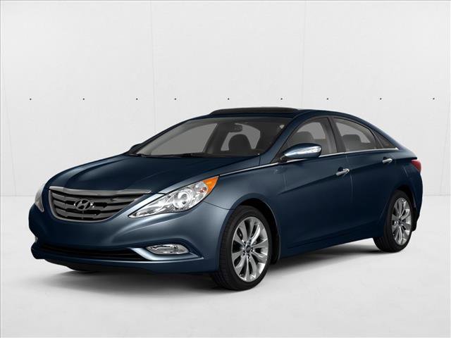 Used 2013 Hyundai Sonata SE w/ Navigation & Sunroof Pkg
