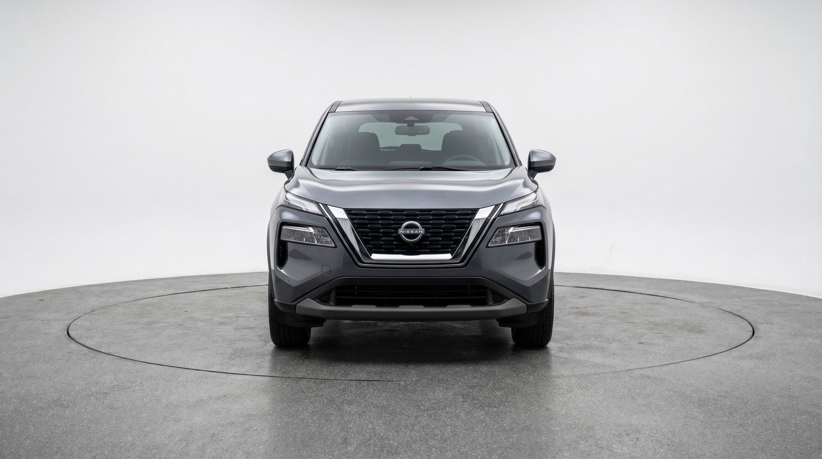 Used 2025 Nissan Rogue SV AWD/4WD image 2