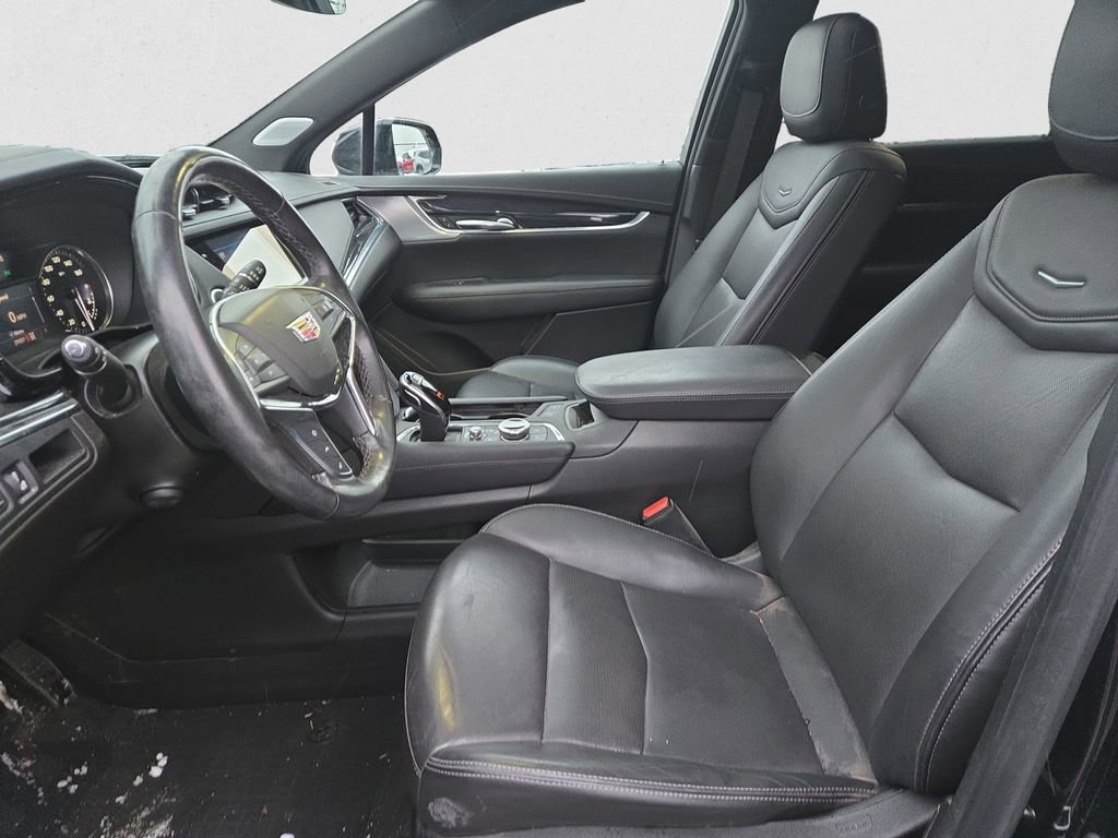 Certified 2023 Cadillac XT5 Premium Luxury image 10
