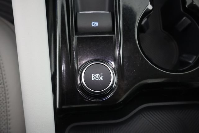 Used 2025 Ford Explorer Platinum w/ Ultimate Package AWD/4WD image 52