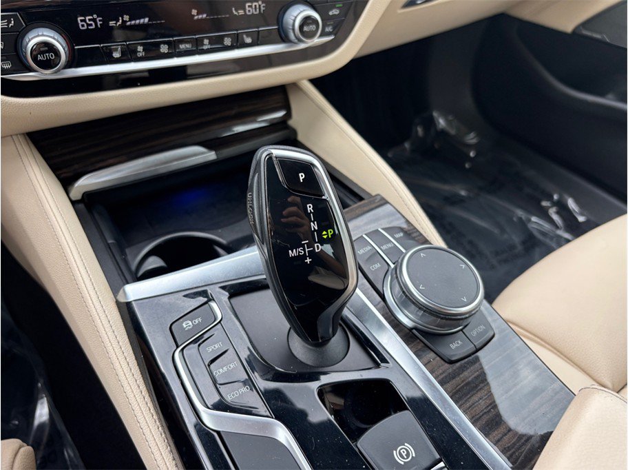 Used 2018 BMW 540i xDrive w/ Premium Package AWD/4WD image 39