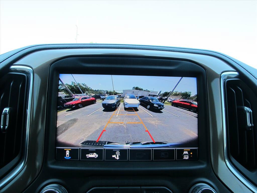 Used 2022 Chevrolet Silverado 1500 High Country w/ Safety Package II AWD/4WD image 18