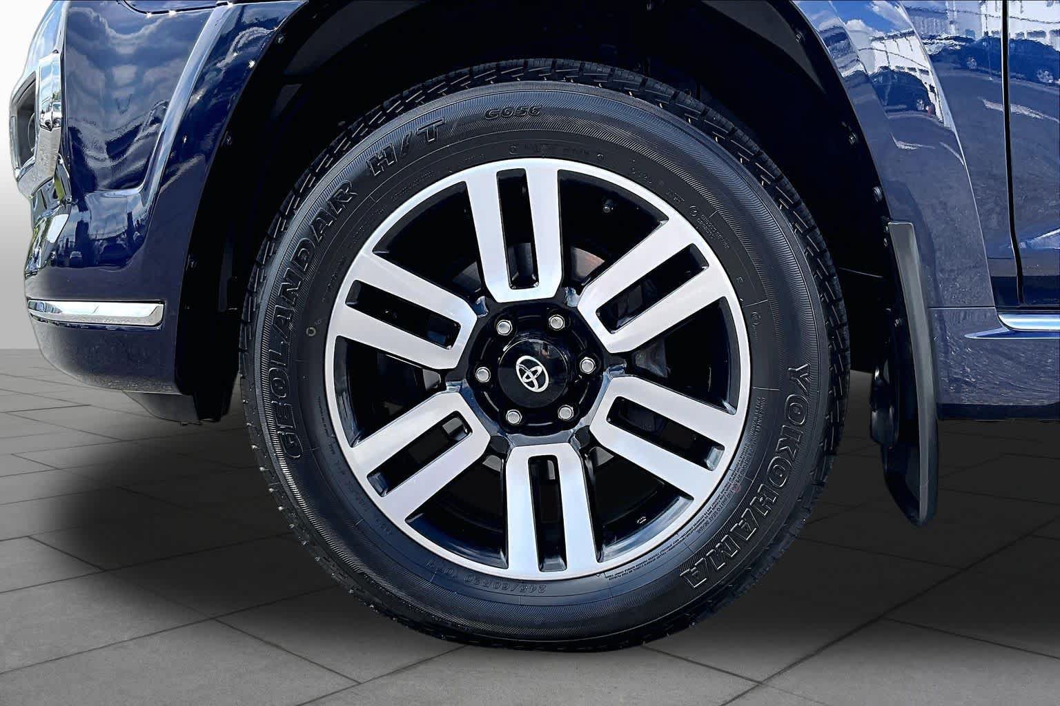 Used 2023 Toyota 4Runner Limited AWD/4WD image 11