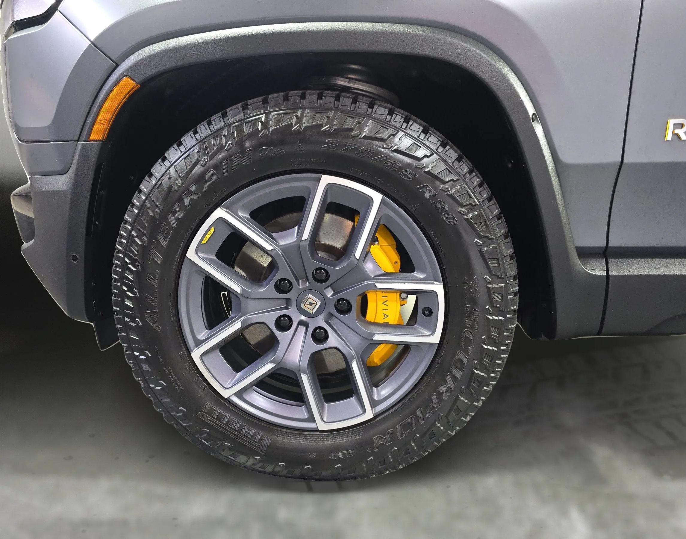 Used 2024 Rivian R1T Adventure AWD/4WD image 20