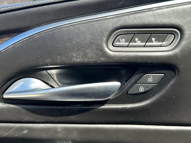 Used 2023 Cadillac Escalade Sport Platinum w/ LPO, ONYX Package image 26