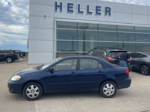 Used 2005 Toyota Corolla CE FWD image 3