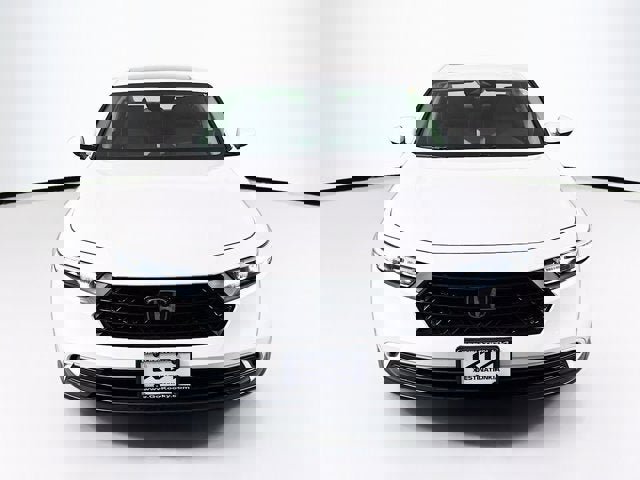 Used 2024 Honda Accord EX image 2