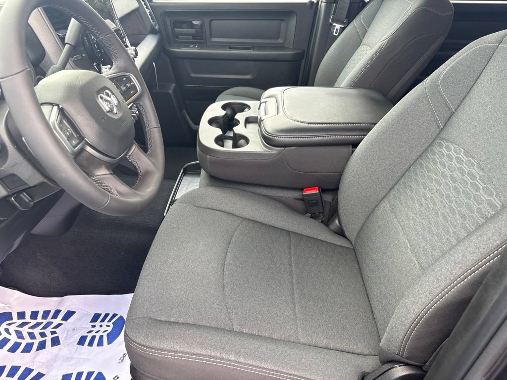 New 2026 RAM 2500 Tradesman w/ Safety Group AWD/4WD image 18